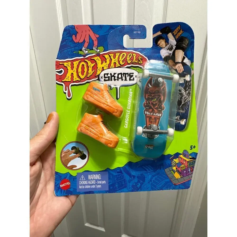 🔴2022 Hot Wheels Skate‎ Tony Hawk Gargoyle Guardian Fingerboard